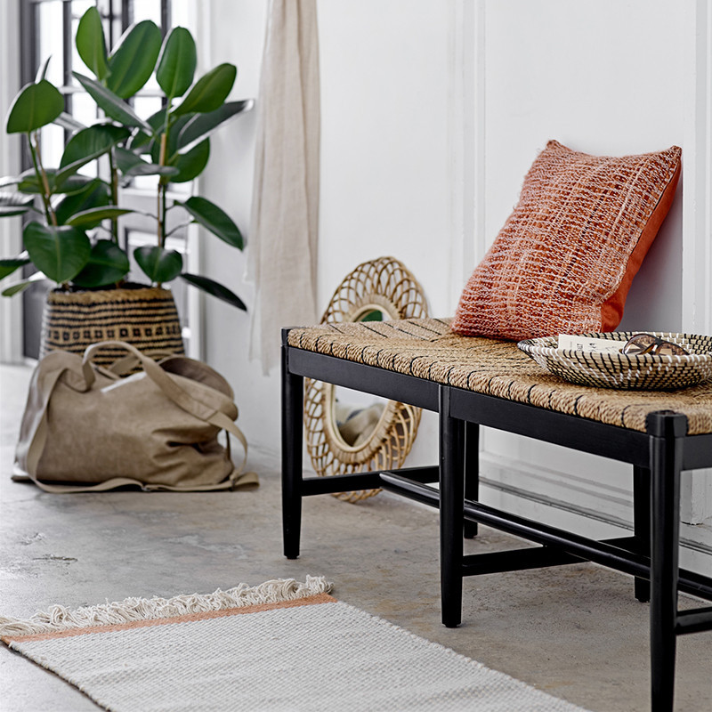 Banc bois noir et jonc naturel Bloomingville