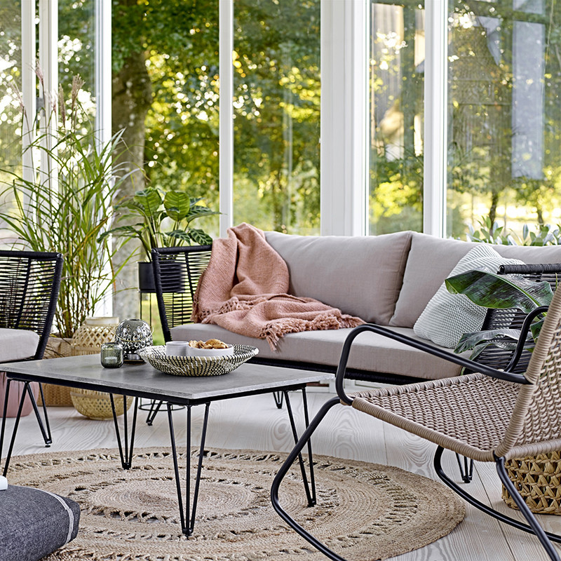 Canapé de jardin design noir et beige Bloomingville Canapé de jardin design noir et beige Bloomingville