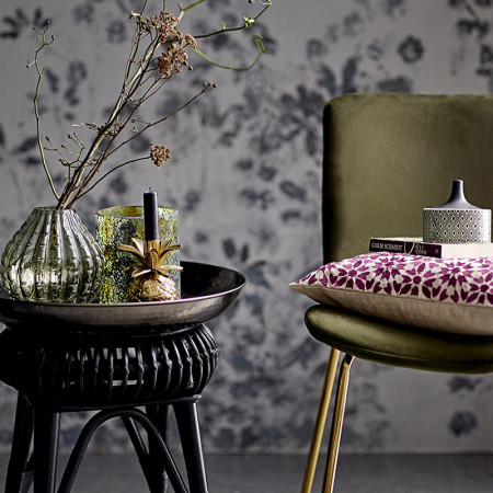 Chaise design velours vert kaki pieds dorés Bloomingville
