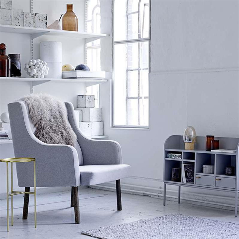 Fauteuil scandinave gris confortable Bloomingville