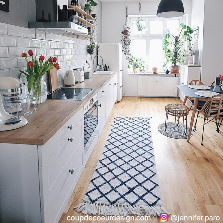 Tapis ethnique noir et blanc de couloir 200x70 Bloomingville - Madeline 