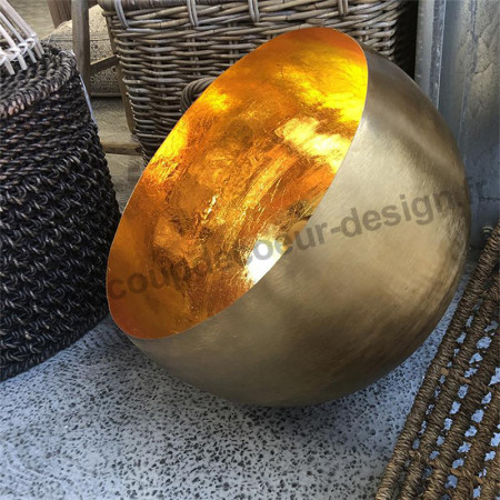 Lampe à poser au sol en métal doré design - Biot 