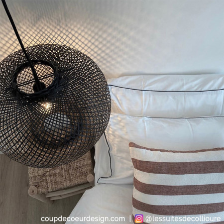 Lustre en rotin noir Bloomingville