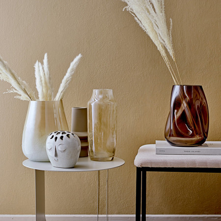 Table d'appoint blanche Bloomingville