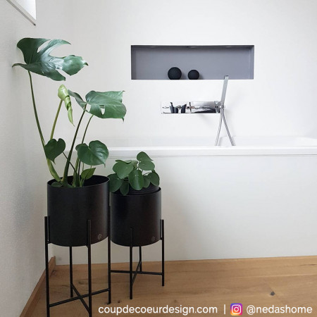 Pots de fleurs sur pieds métal noir design Hubsch - Pétale