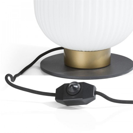 Lampe à poser design abat-jour blanc socle métal noir et doré - Jonah 