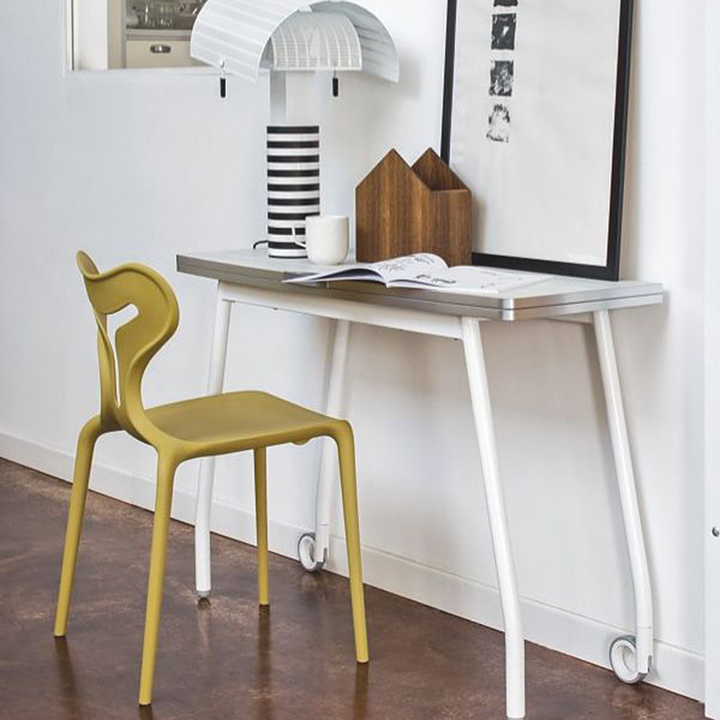 Chaise design jaune moutarde Connubia - Area51 Chaise design jaune moutarde Connubia - Area51