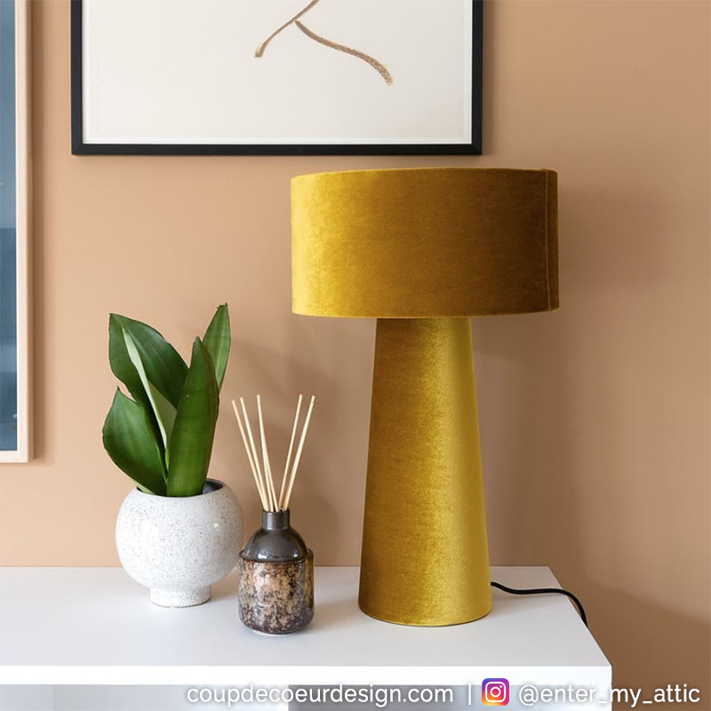 Lampe design en velours jaune Bloomingville - Fari