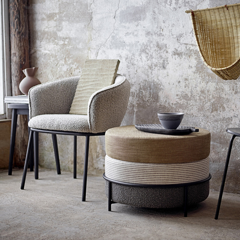 Pouf intérieur design tissu marron tricolor Bloomingville - Com 