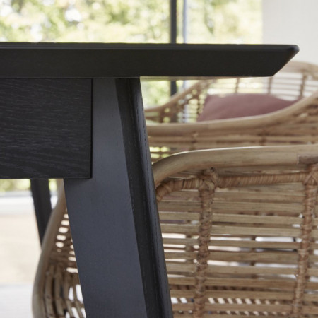Table design noir en bois Hubsch - Ever